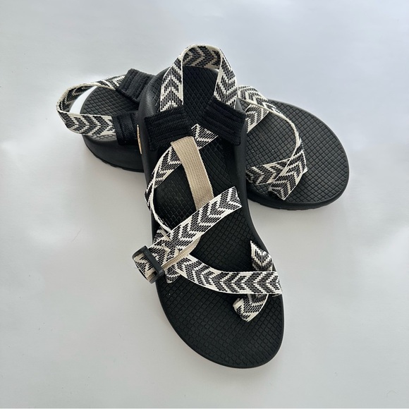 chaco sandals toe loop size 8 - Picture 7 of 7